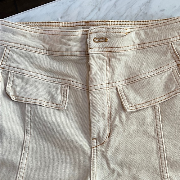 Pilcro High Rise Wide-Leg Cropped Utility Jeans - Picture 7 of 10